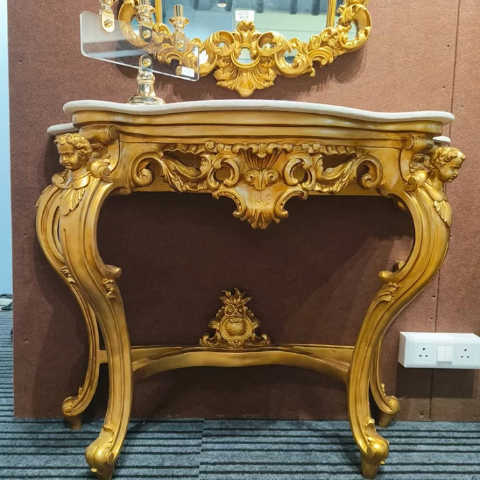 Fancy Table